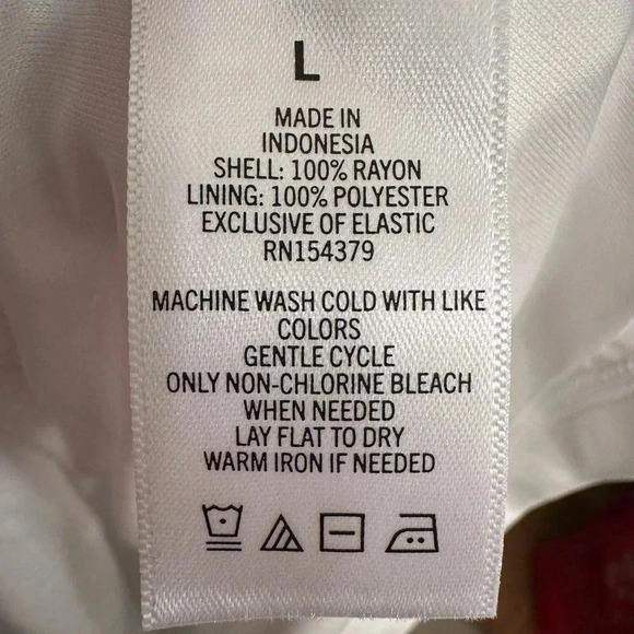 Aeropostale white textured dot dress with scoop neck NWOT - Picture 9 of 9